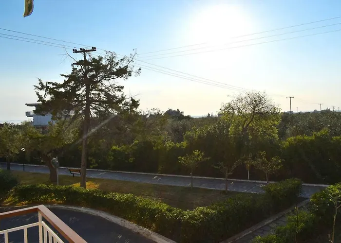 Halkidiki Mare 2 شقة